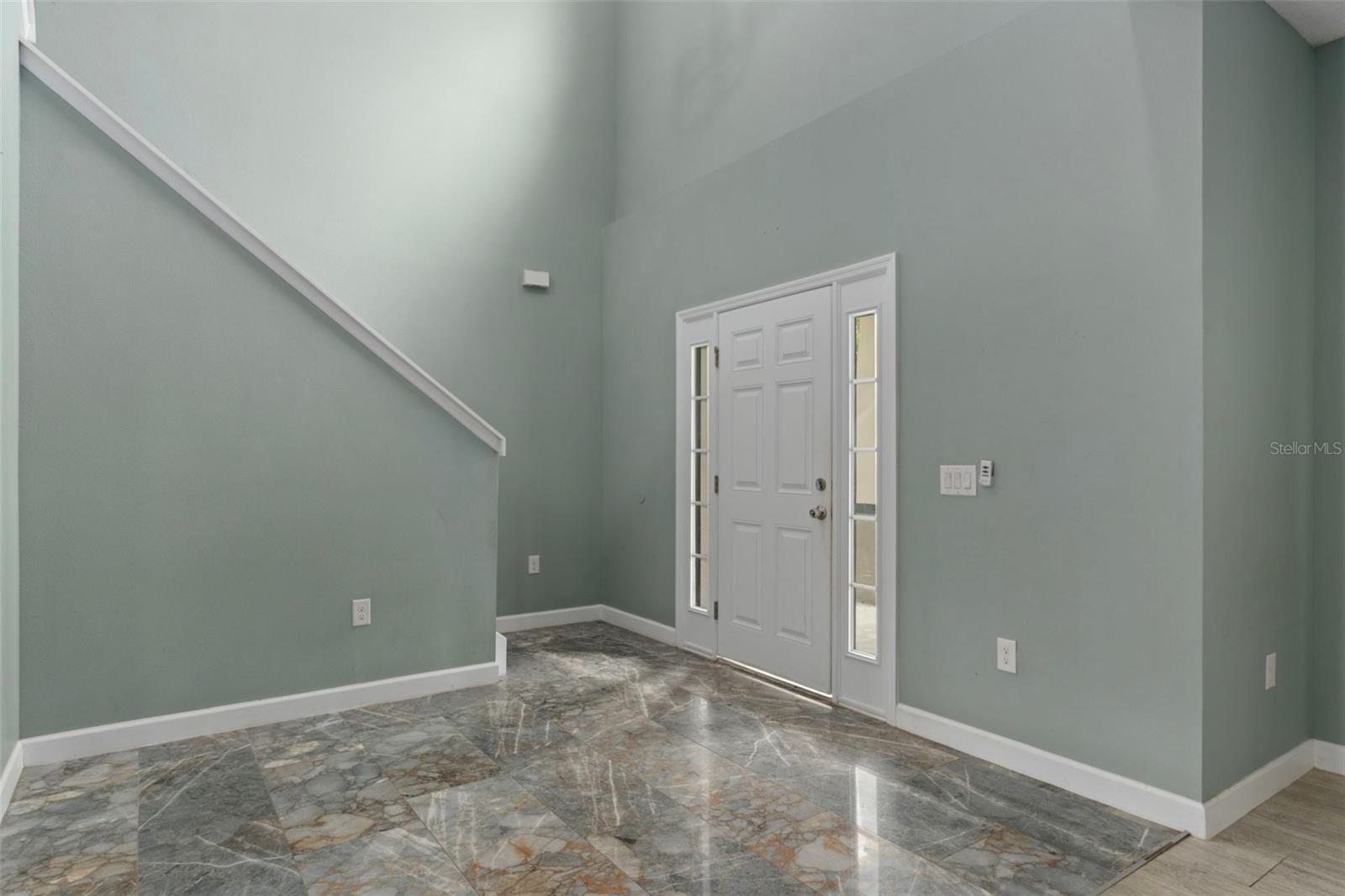 Image 7 of 70 For 18098 Macek Road