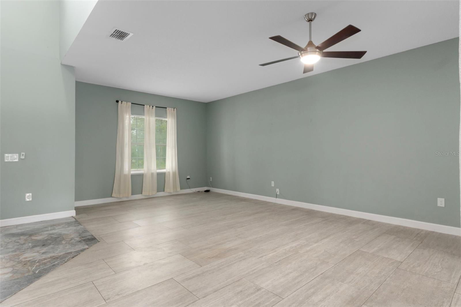 Image 9 of 70 For 18098 Macek Road