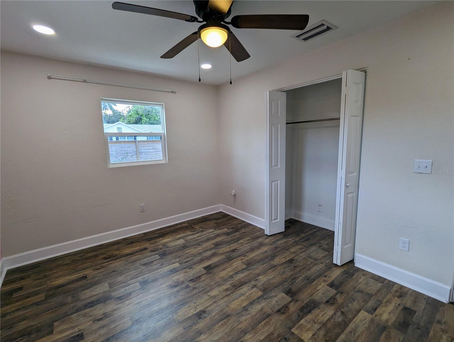 Image 16 of 18 For 3200 22nd Street N