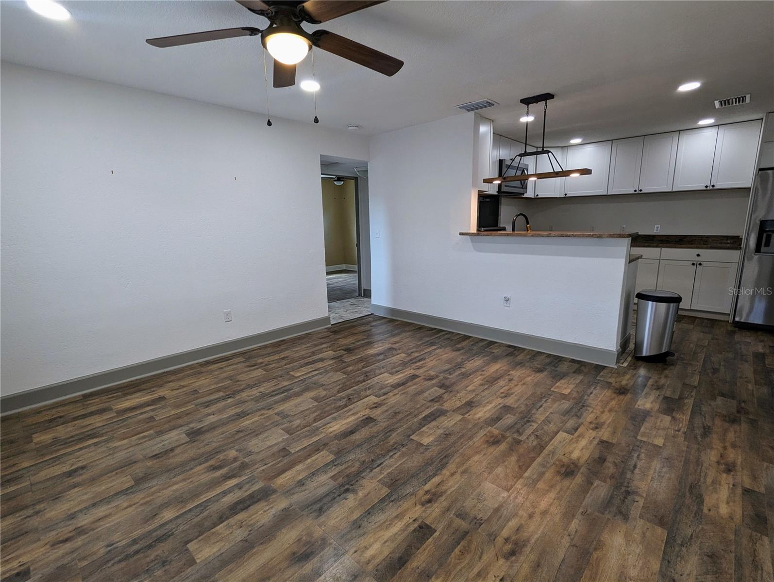 Image 6 of 18 For 3200 22nd Street N