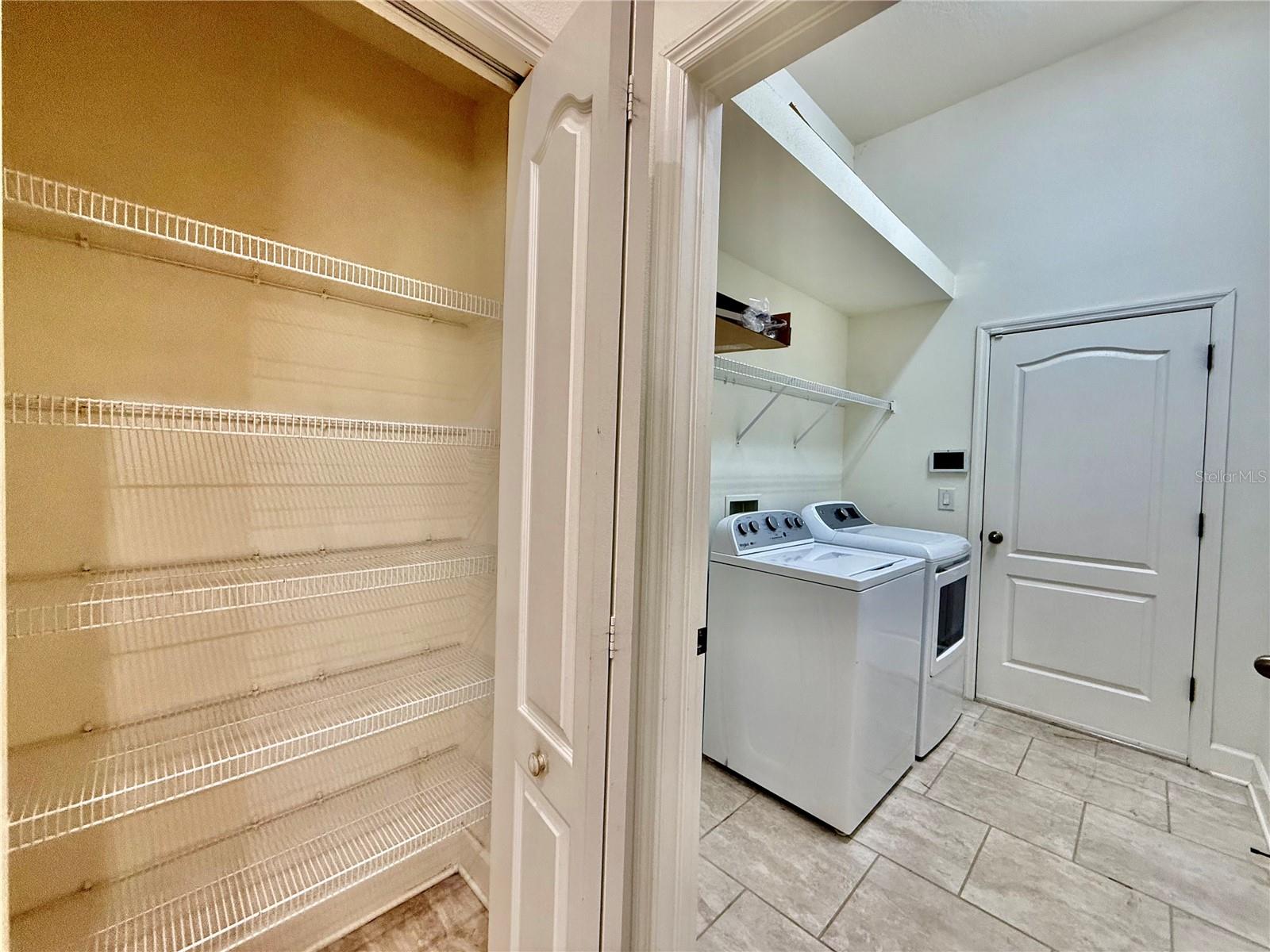 Image 14 of 42 For 10755 Rockledge View Drive