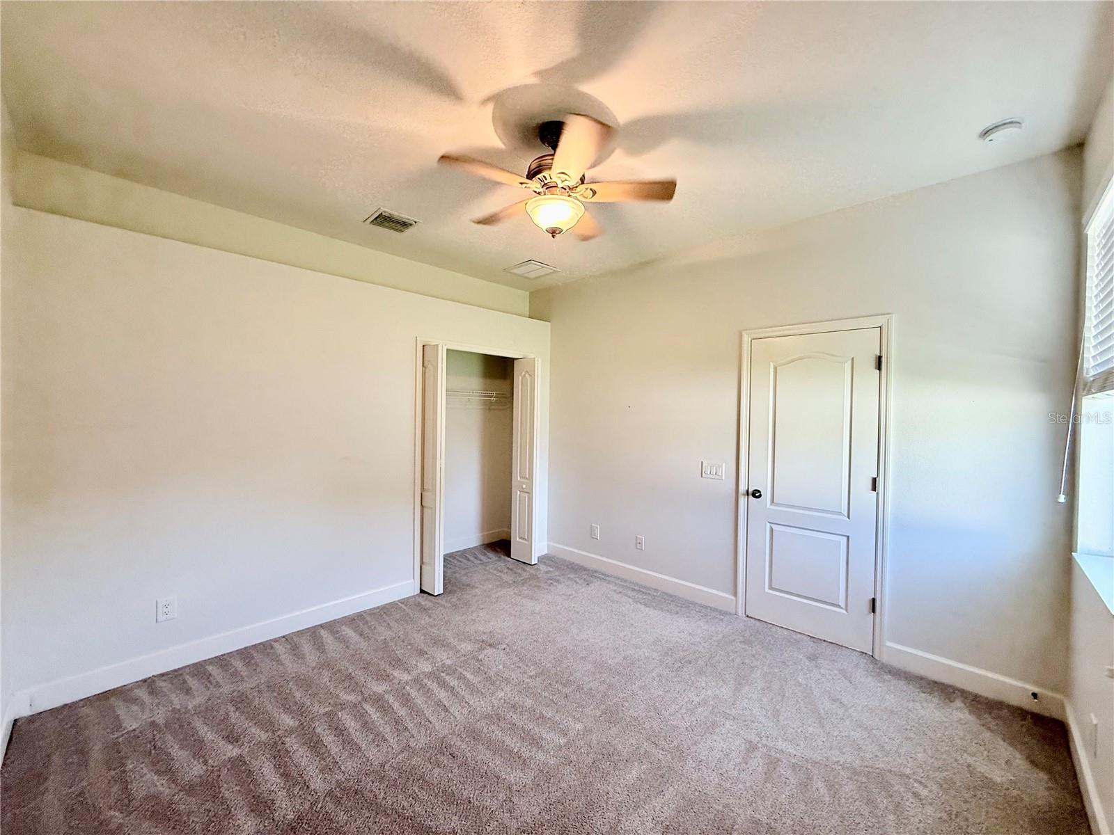 Image 19 of 42 For 10755 Rockledge View Drive