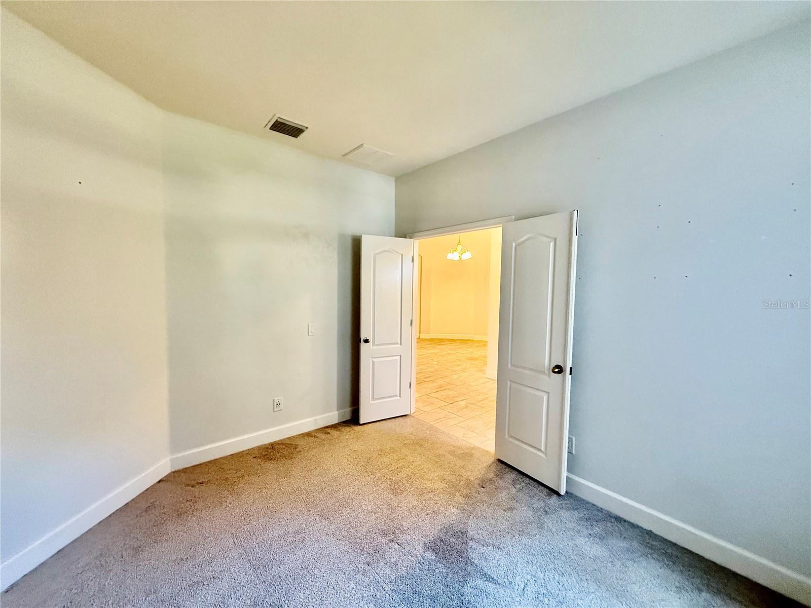 Image 8 of 42 For 10755 Rockledge View Drive