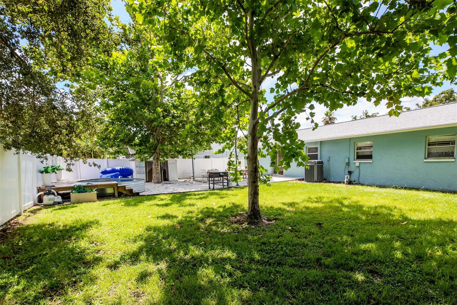 Image 49 of 58 For 2733 21st Avenue Sw
