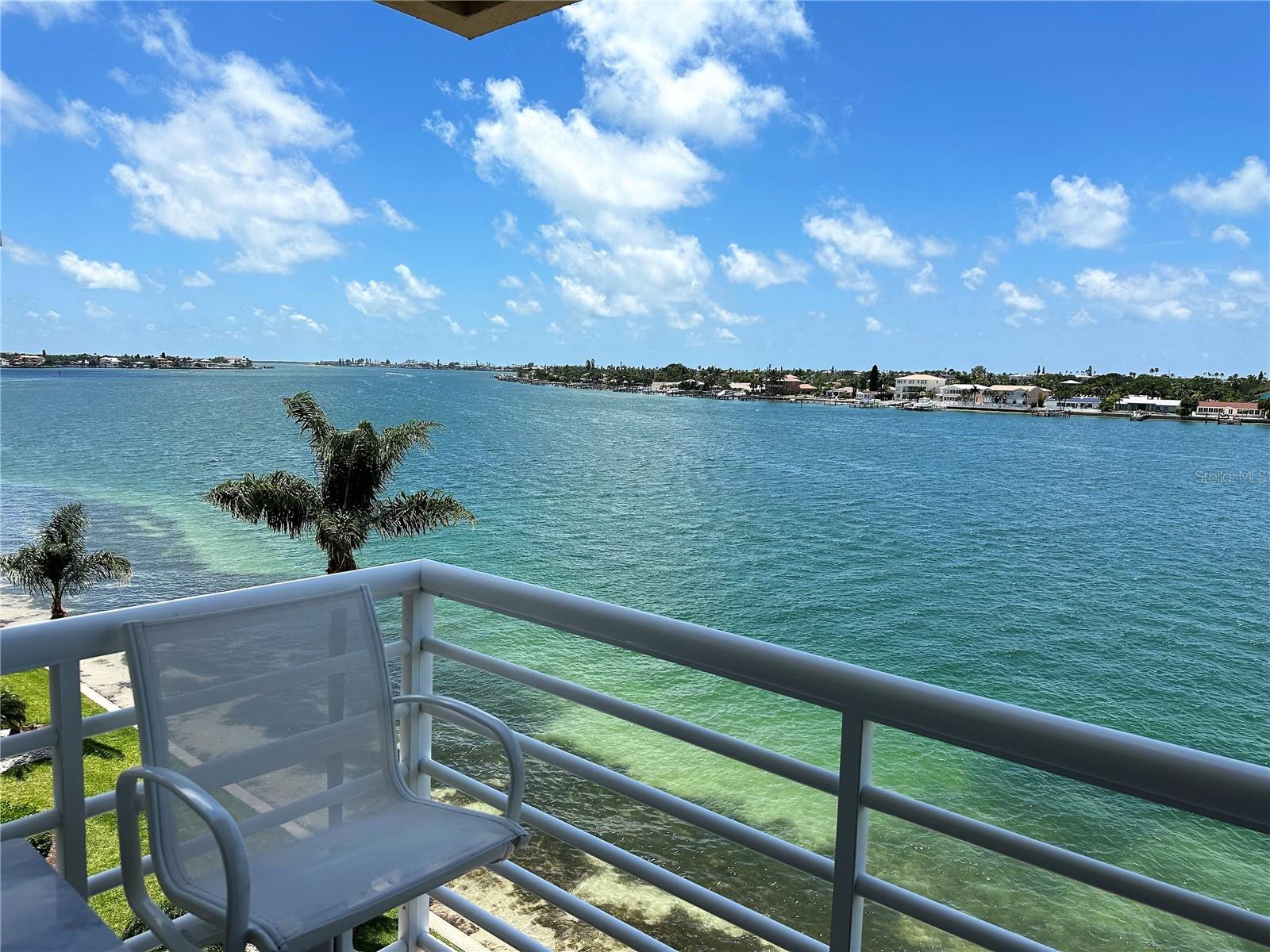 Details for 6083 Bahia Del Mar Circle 557, ST PETERSBURG, FL 33715
