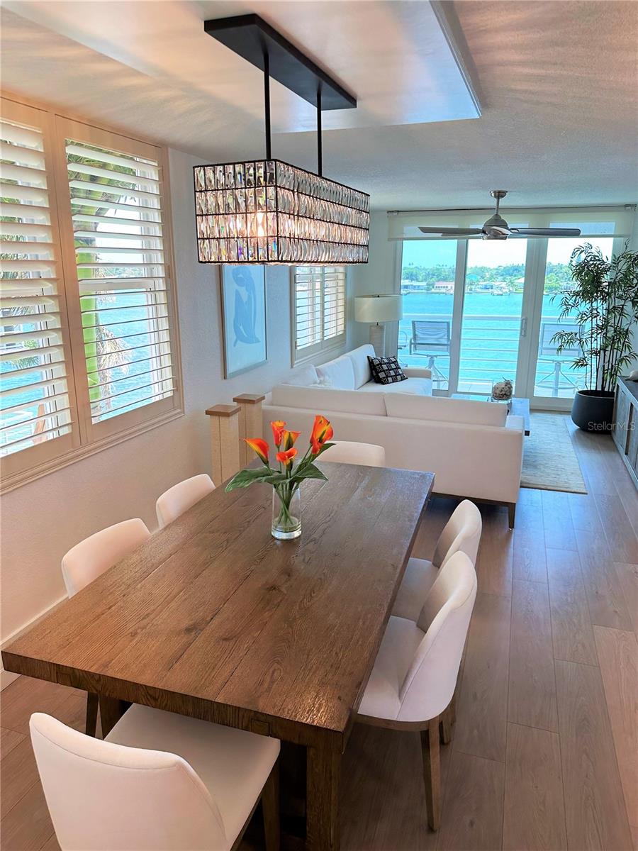 Image 4 of 24 For 6083 Bahia Del Mar Circle 557