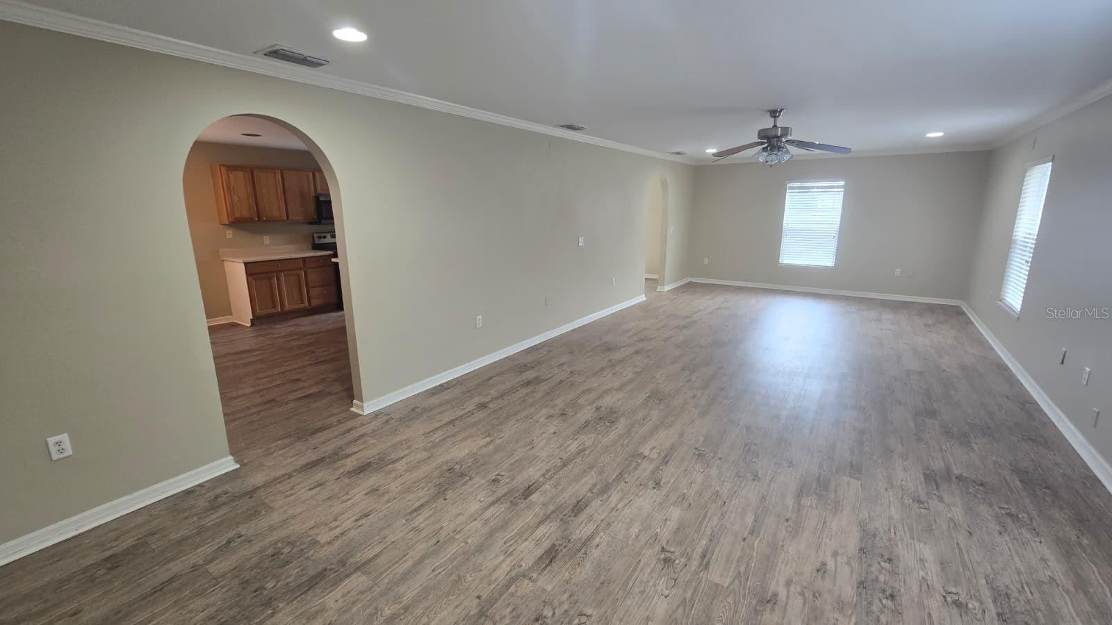Image 4 of 18 For 712 Brenton Leaf Drive