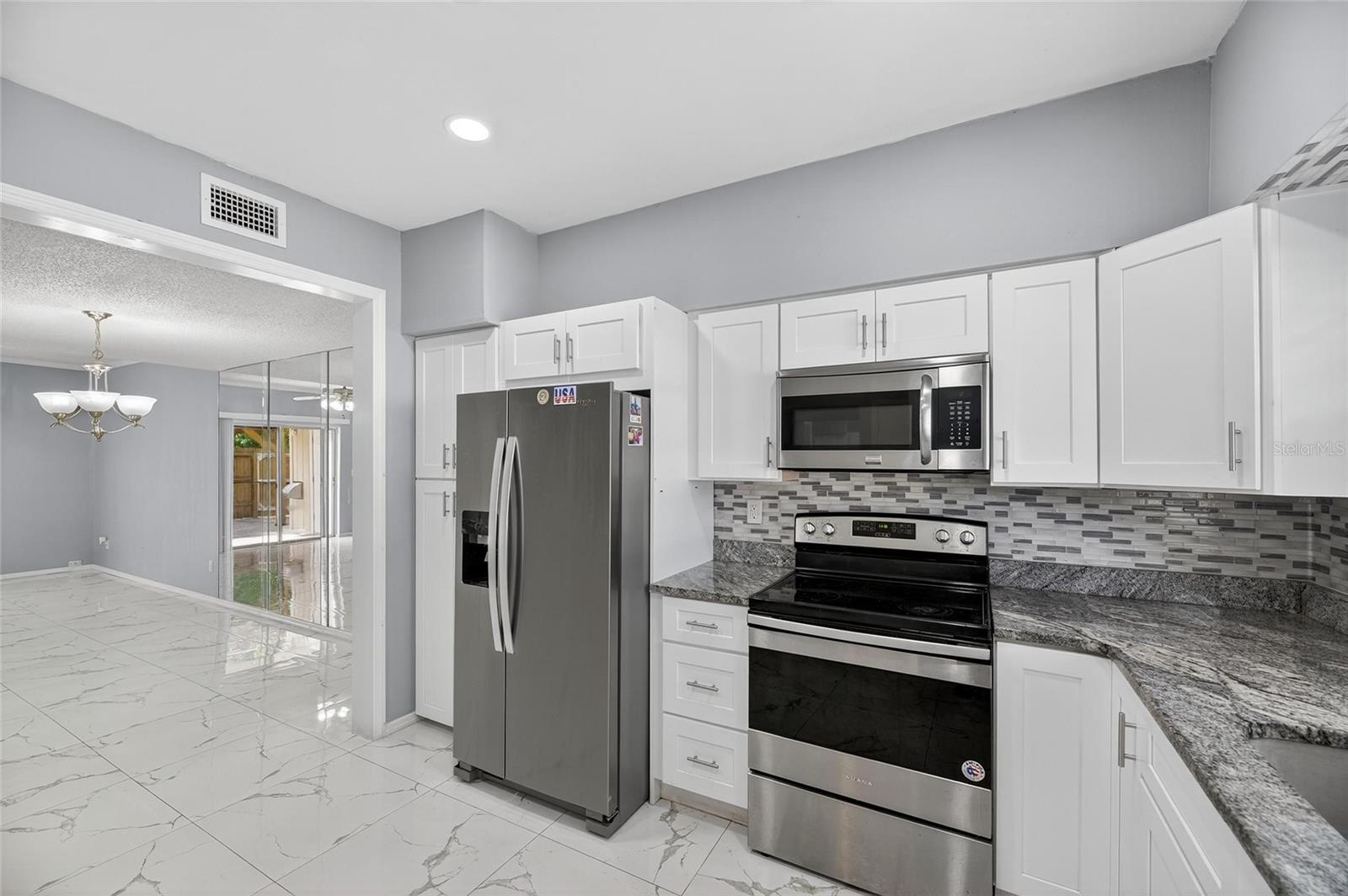 Image 17 of 57 For 11703 Wesson Circle W