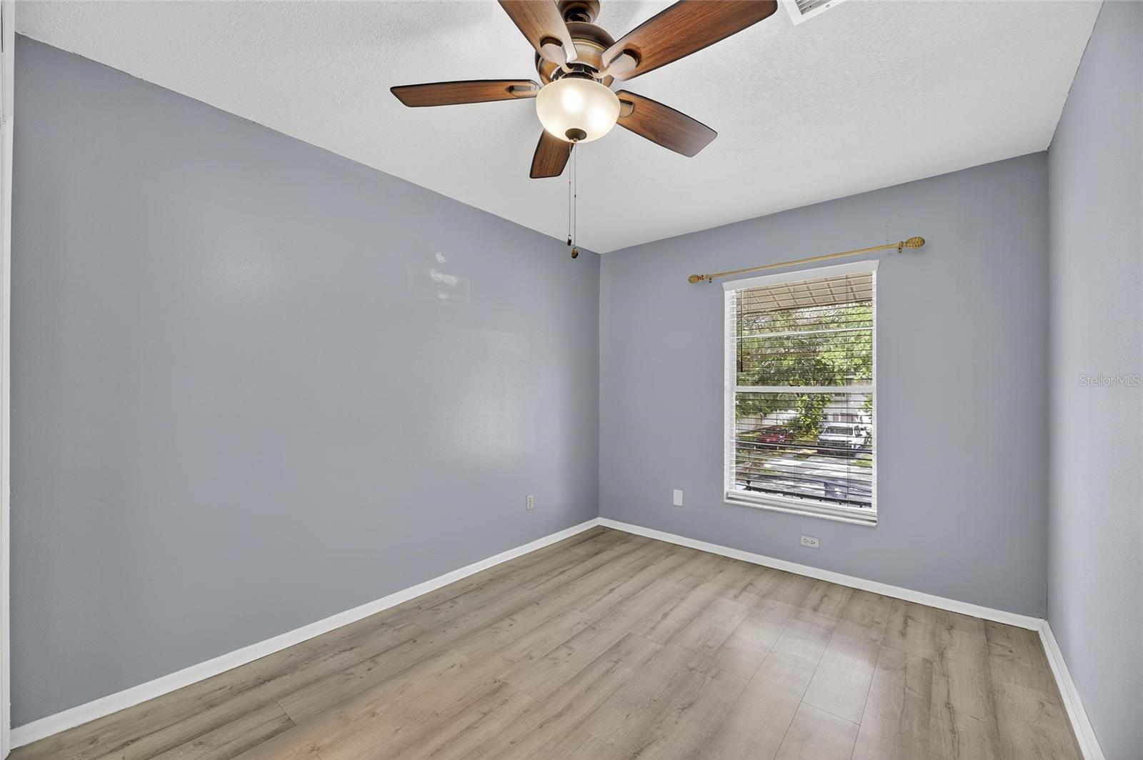 Image 35 of 57 For 11703 Wesson Circle W