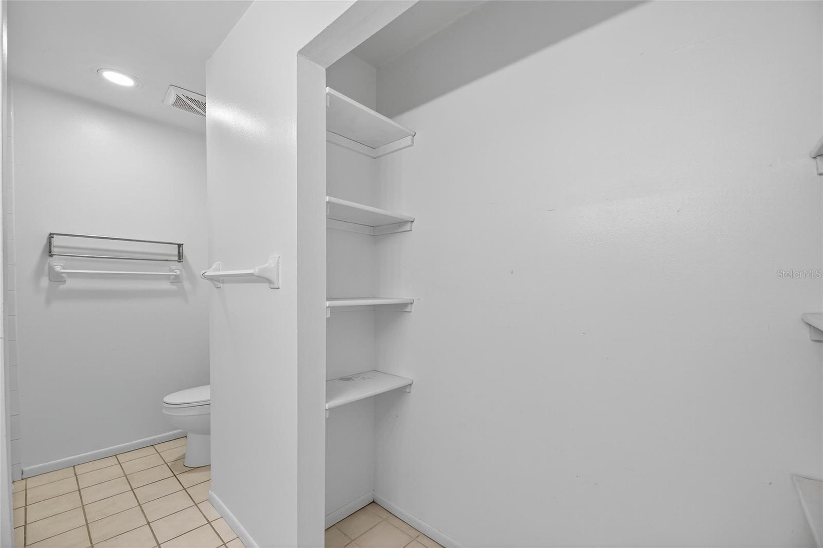 Image 42 of 57 For 11703 Wesson Circle W