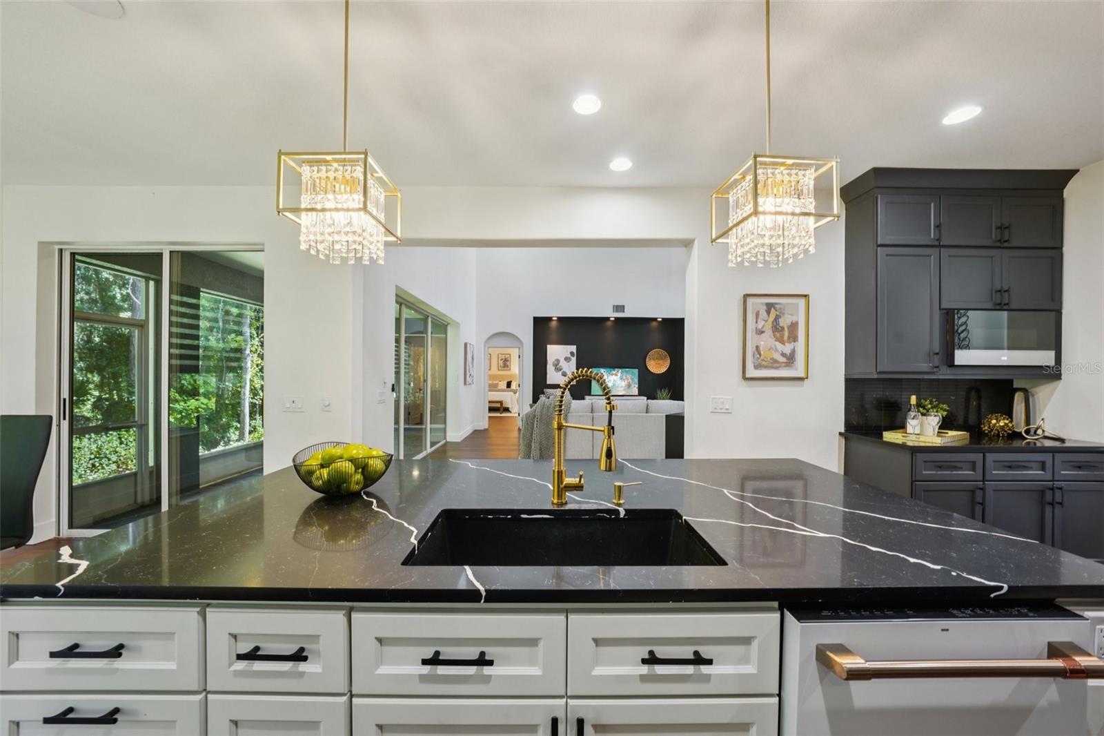 Image 12 of 76 For 3511 Loggerhead Way