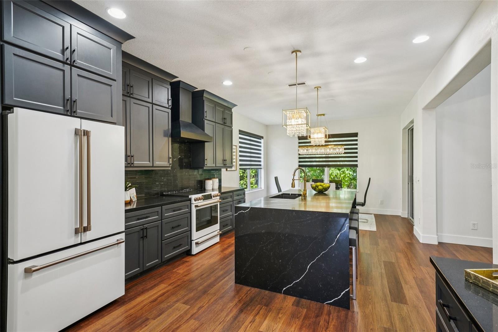 Image 13 of 76 For 3511 Loggerhead Way