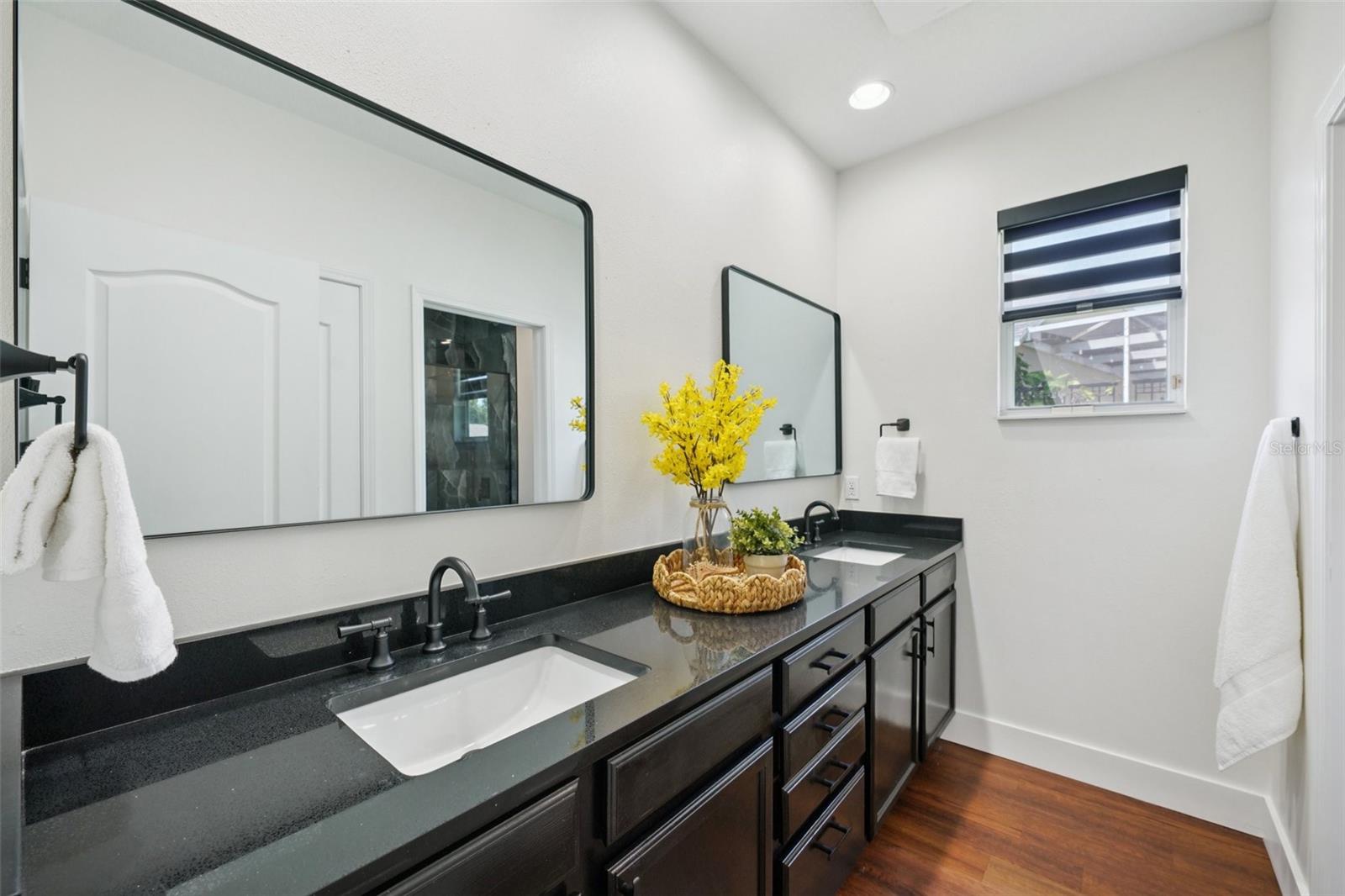 Image 39 of 76 For 3511 Loggerhead Way