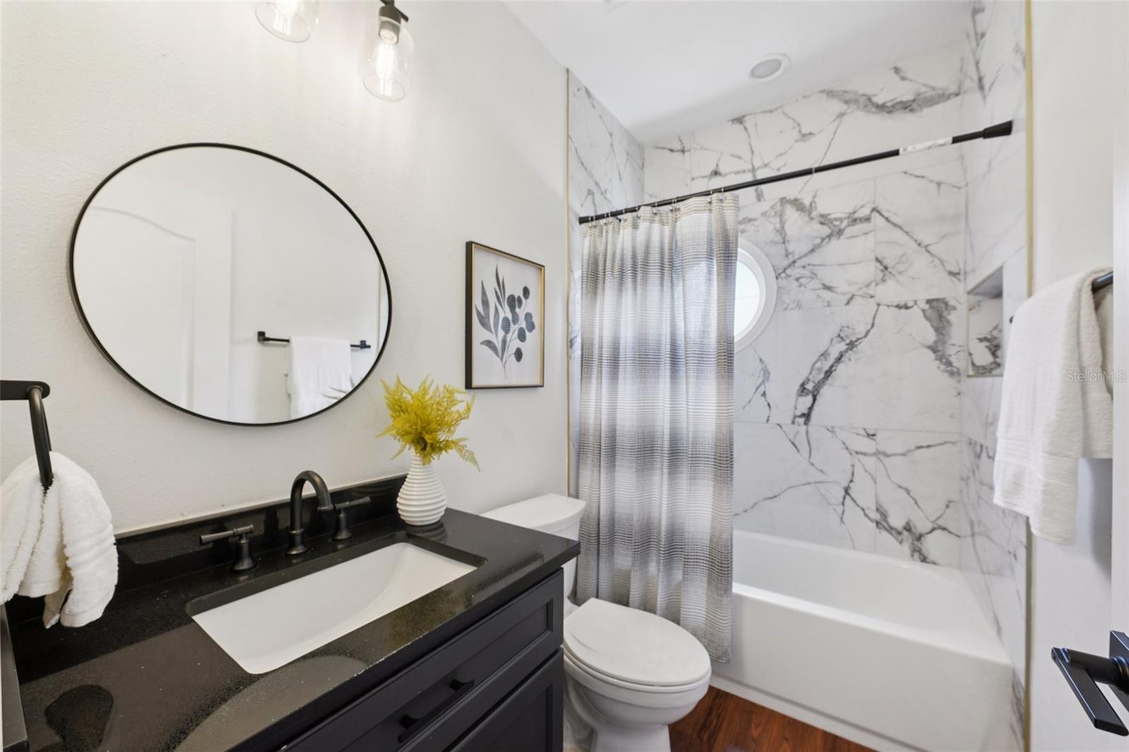 Image 49 of 76 For 3511 Loggerhead Way