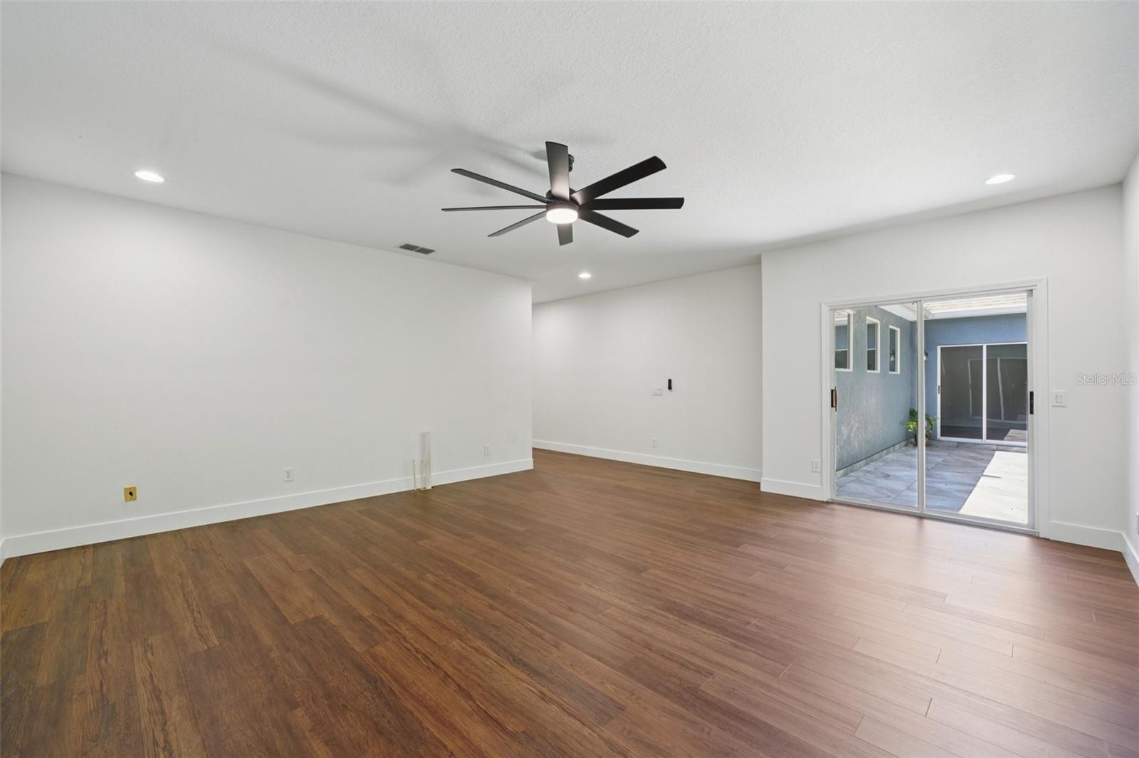 Image 55 of 76 For 3511 Loggerhead Way