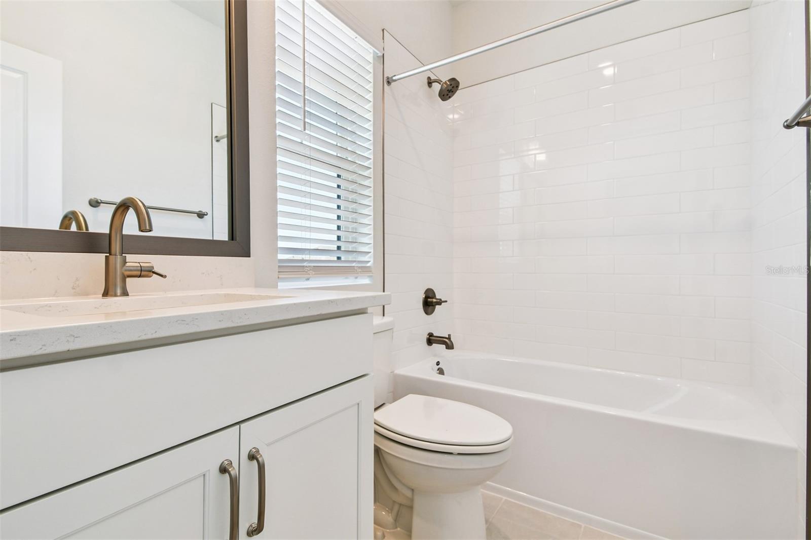 Image 33 of 47 For 7220 Sutton Lane