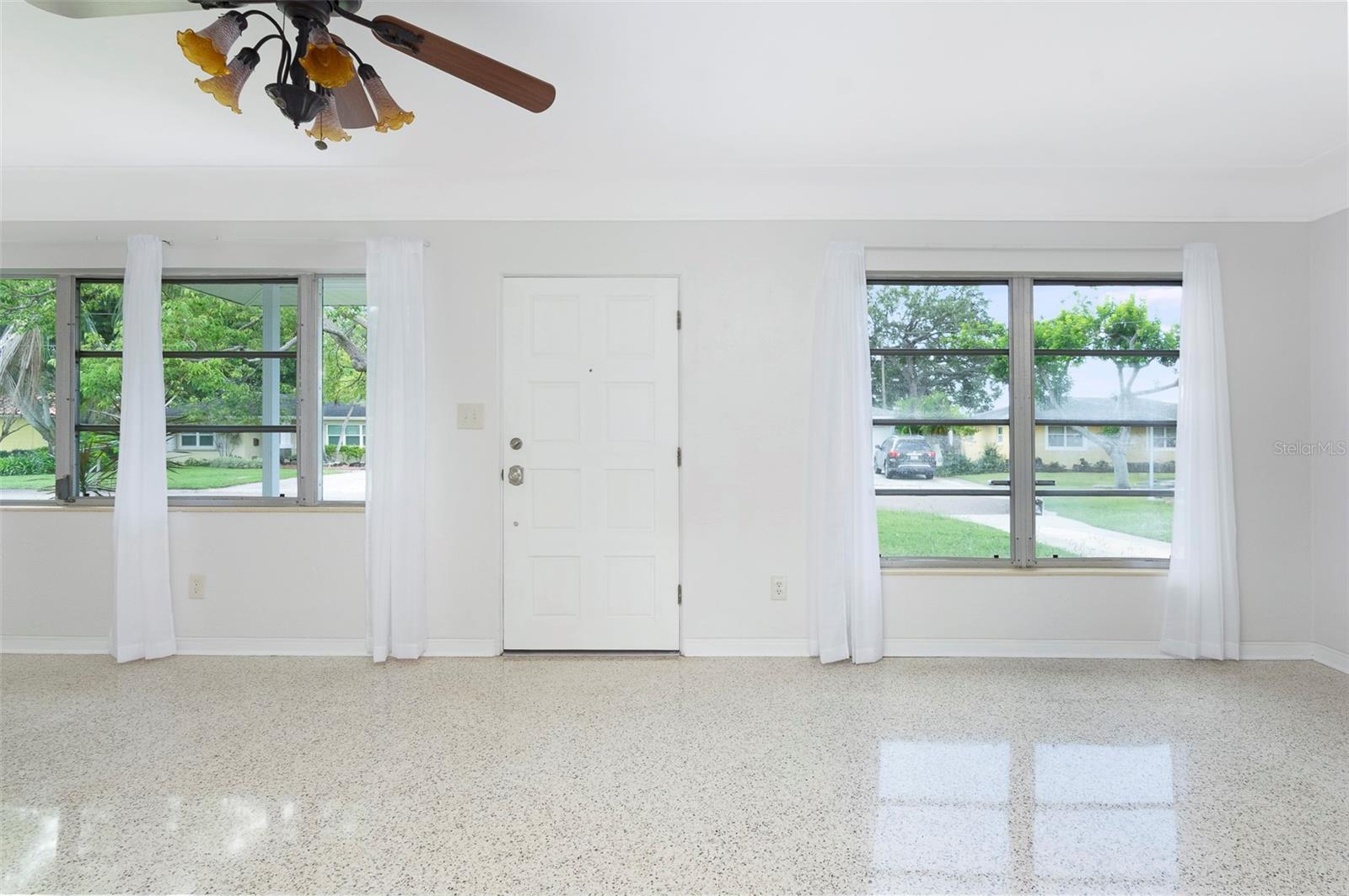 Image 10 of 37 For 4117 23rd Avenue N