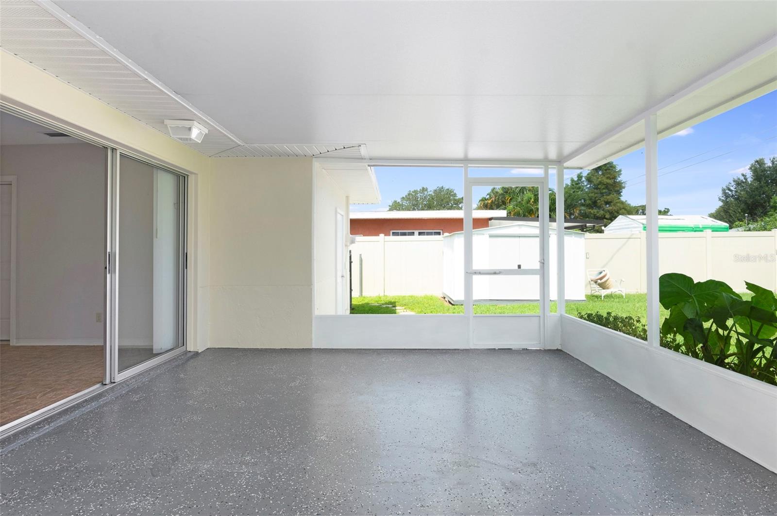 Image 15 of 37 For 4117 23rd Avenue N