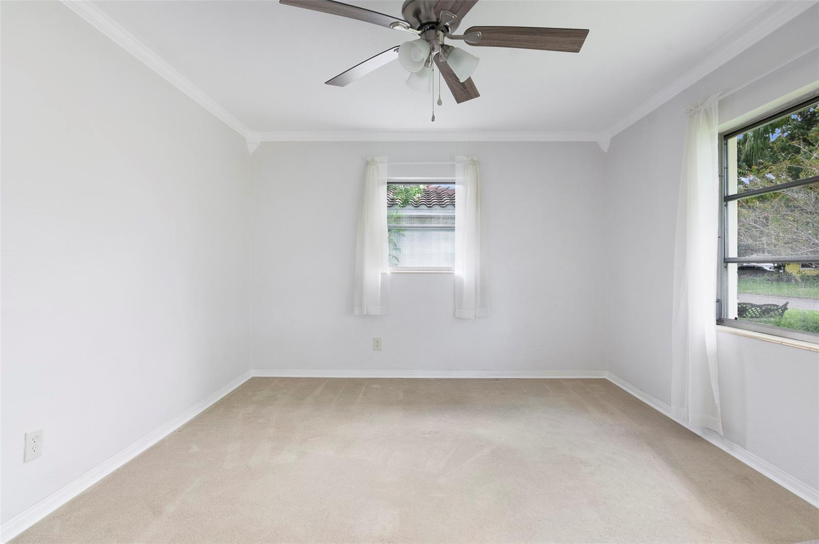 Image 18 of 37 For 4117 23rd Avenue N