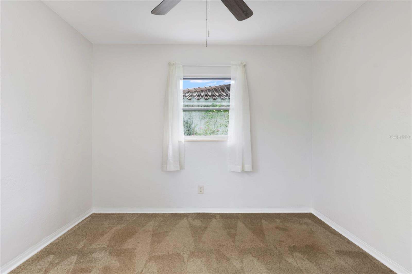 Image 25 of 37 For 4117 23rd Avenue N