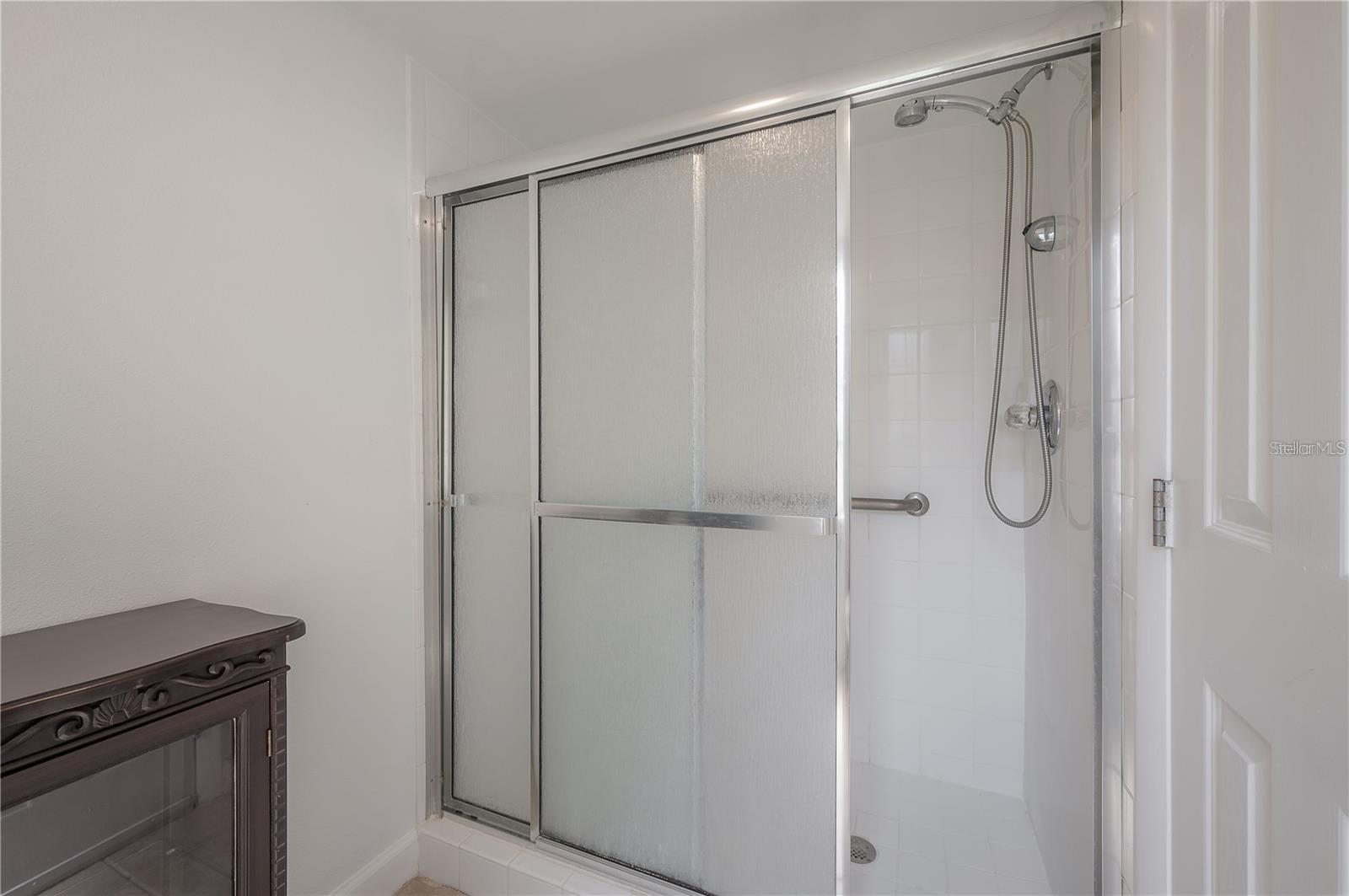 Image 15 of 26 For 107 Obrien Street 218