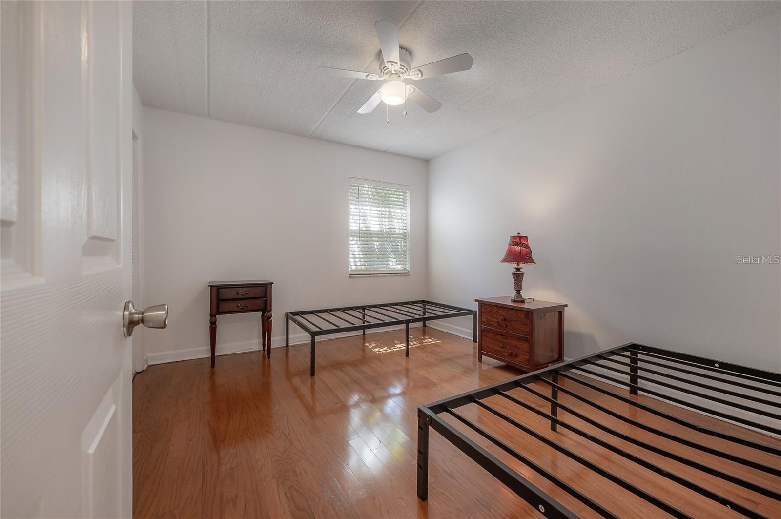 Image 16 of 26 For 107 Obrien Street 218