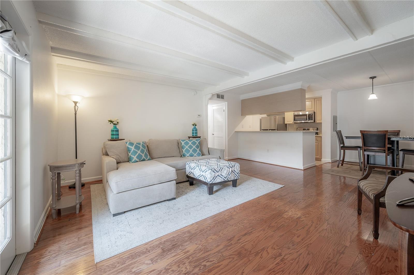 Image 4 of 26 For 107 Obrien Street 218