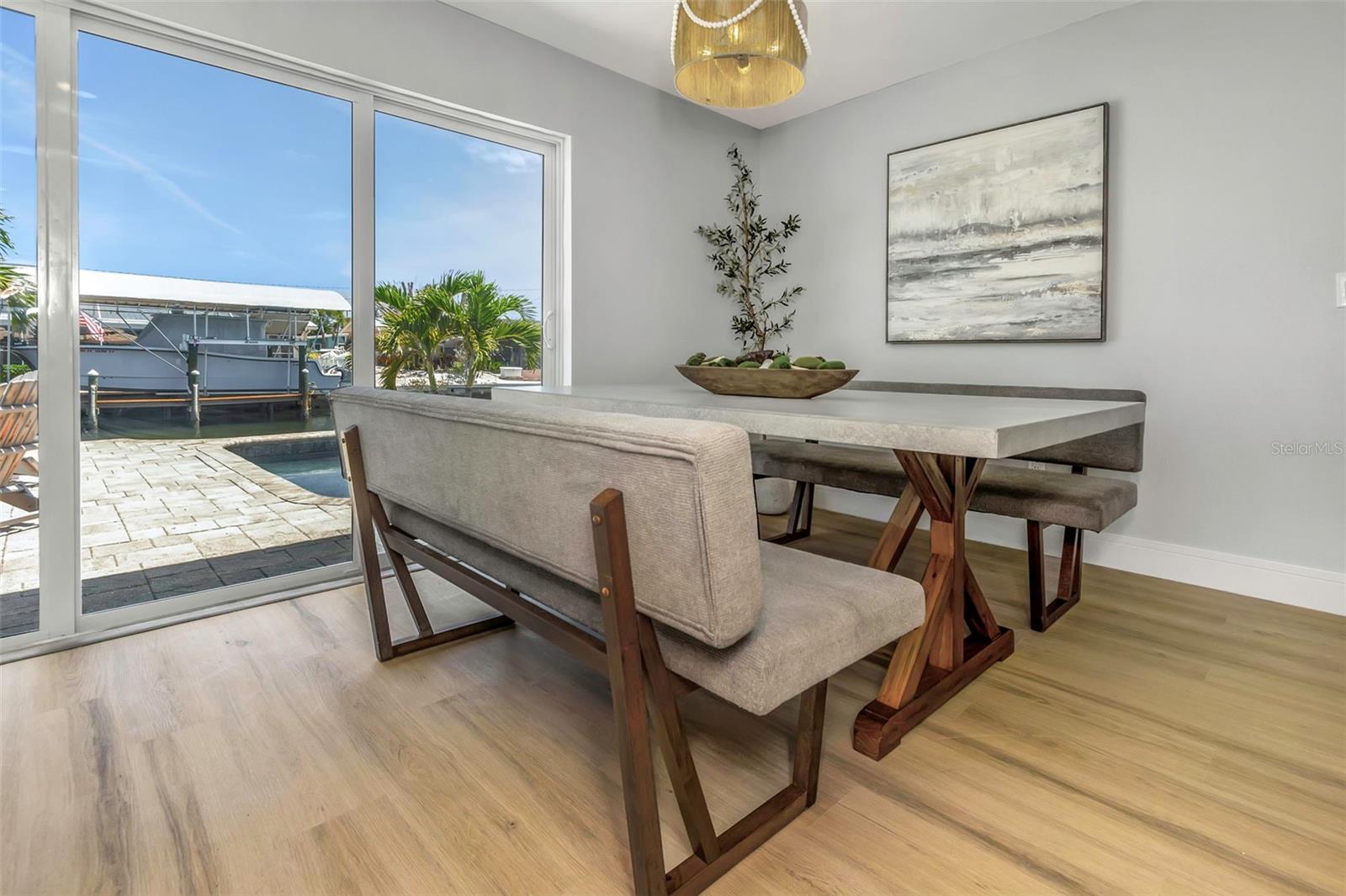 Image 19 of 54 For 10216 Spoonbill Road E