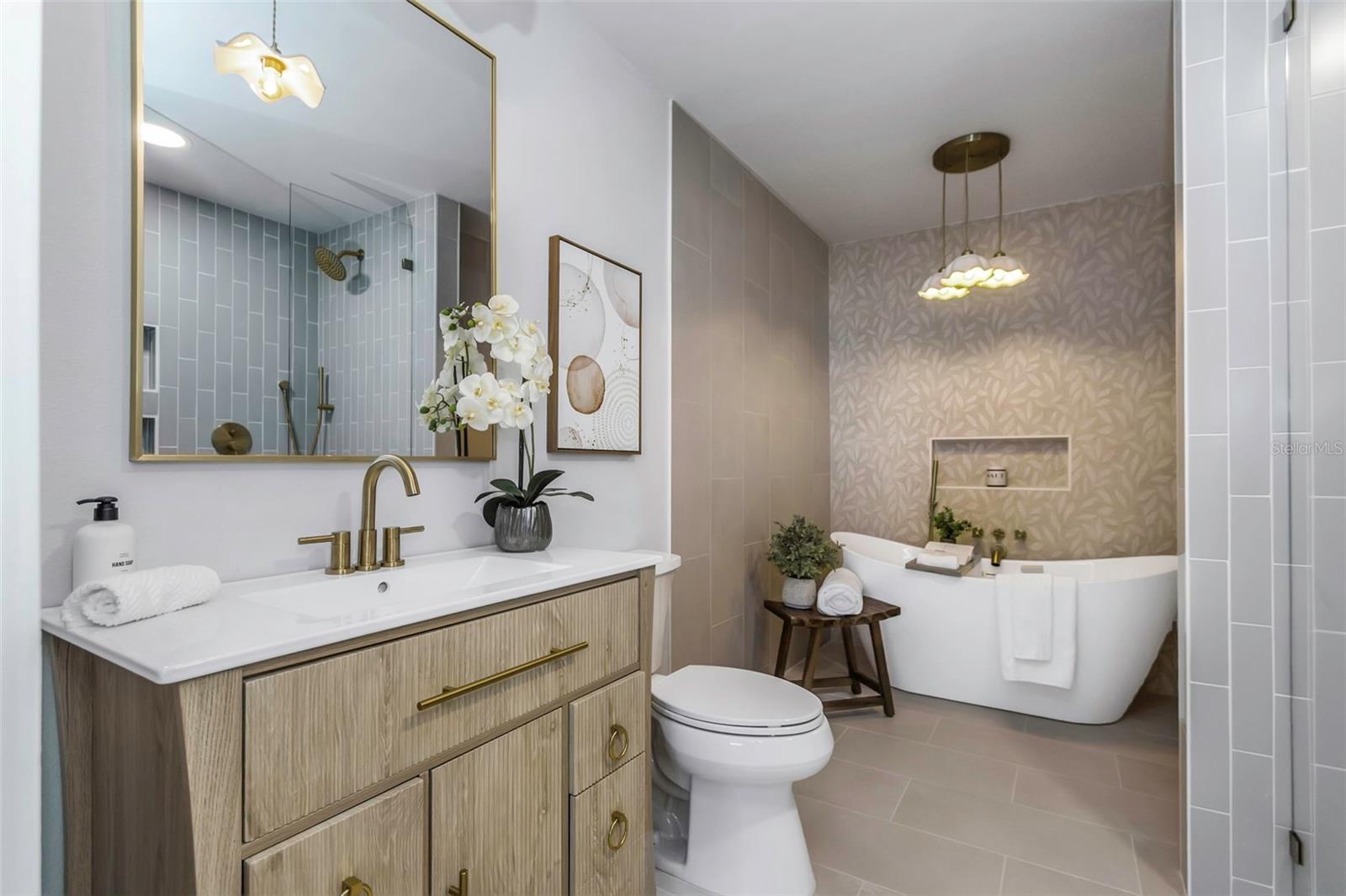 Image 26 of 54 For 10216 Spoonbill Road E