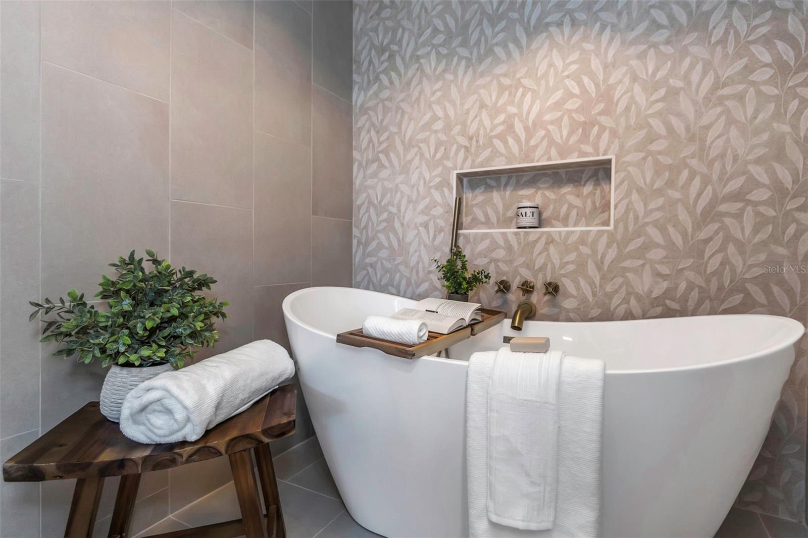 Image 28 of 54 For 10216 Spoonbill Road E