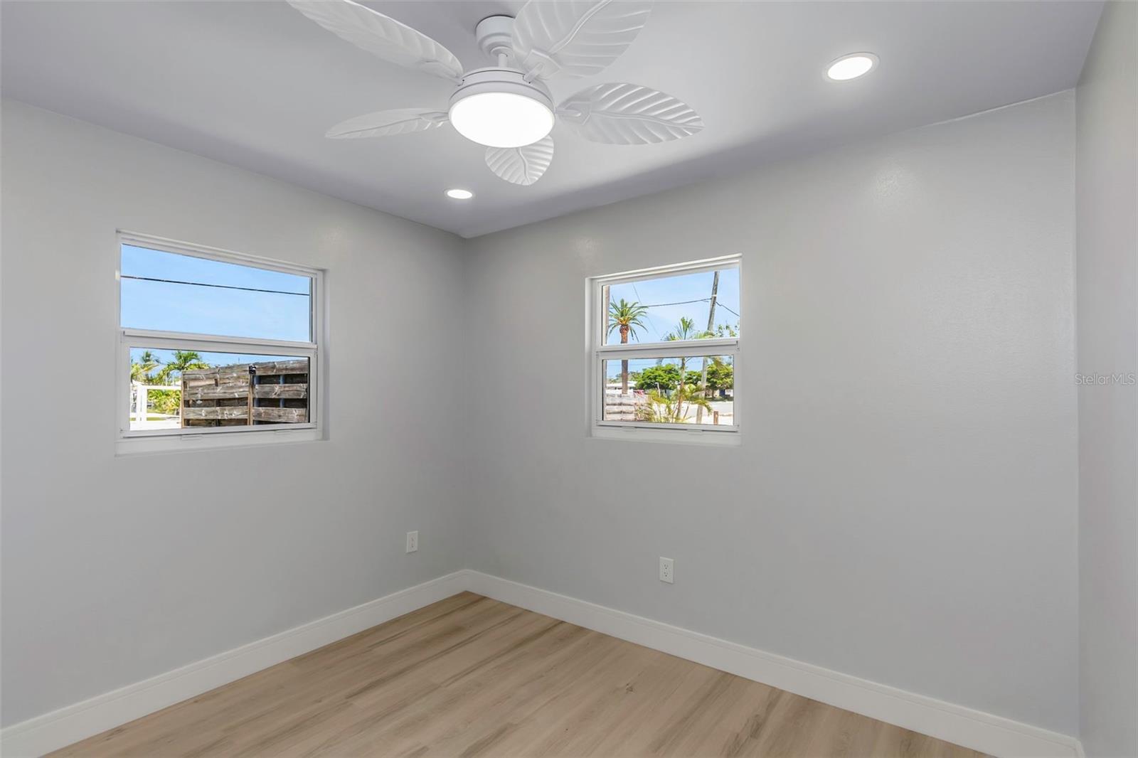 Image 41 of 54 For 10216 Spoonbill Road E