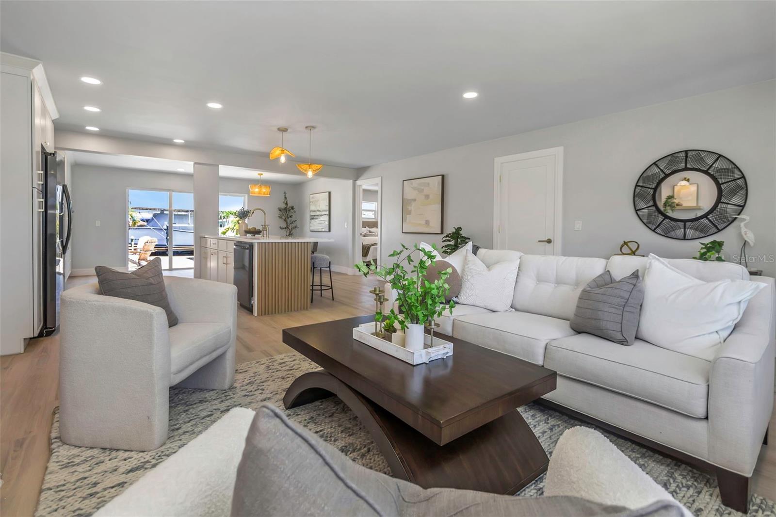 Image 6 of 54 For 10216 Spoonbill Road E