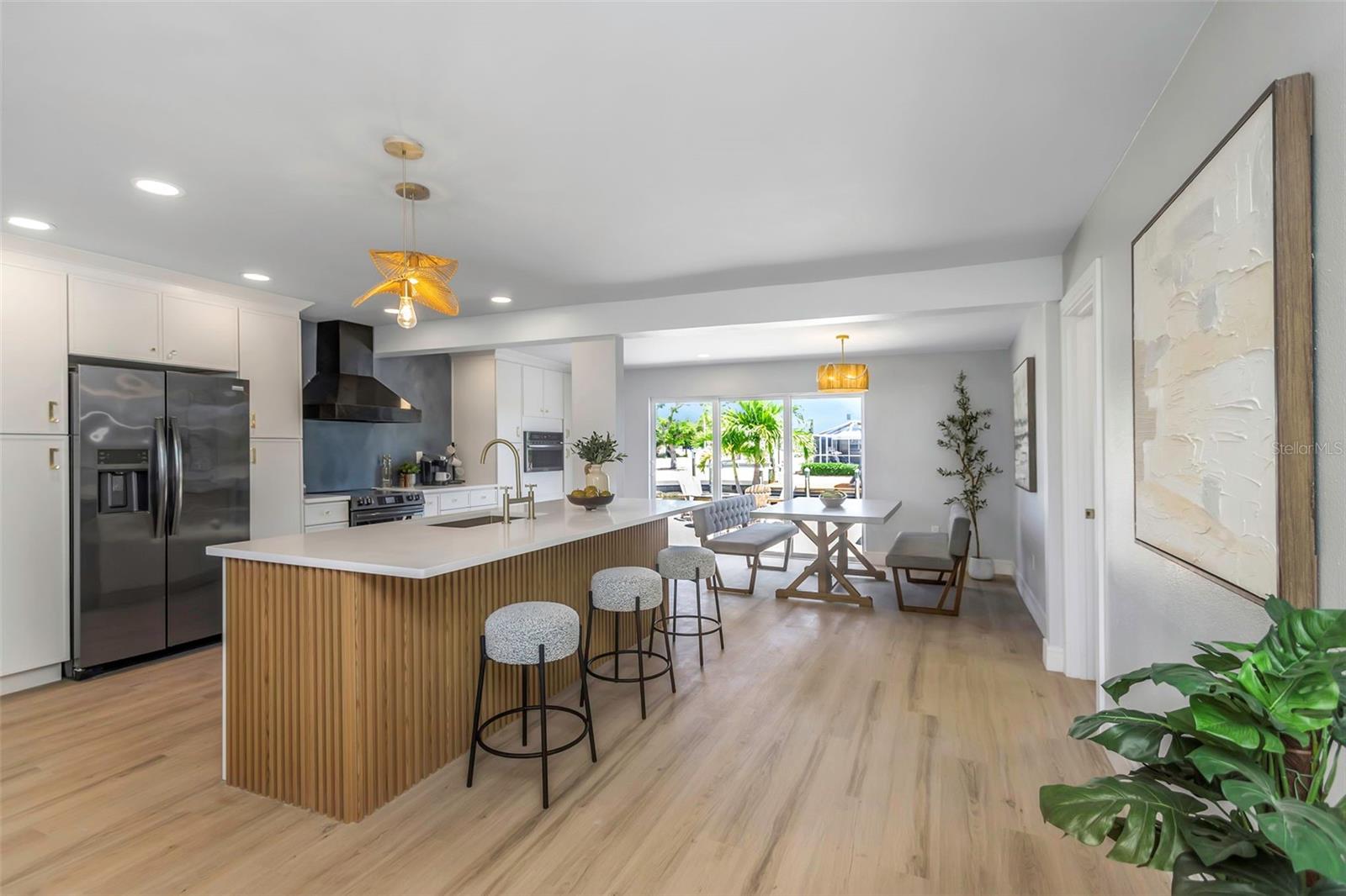 Image 9 of 54 For 10216 Spoonbill Road E