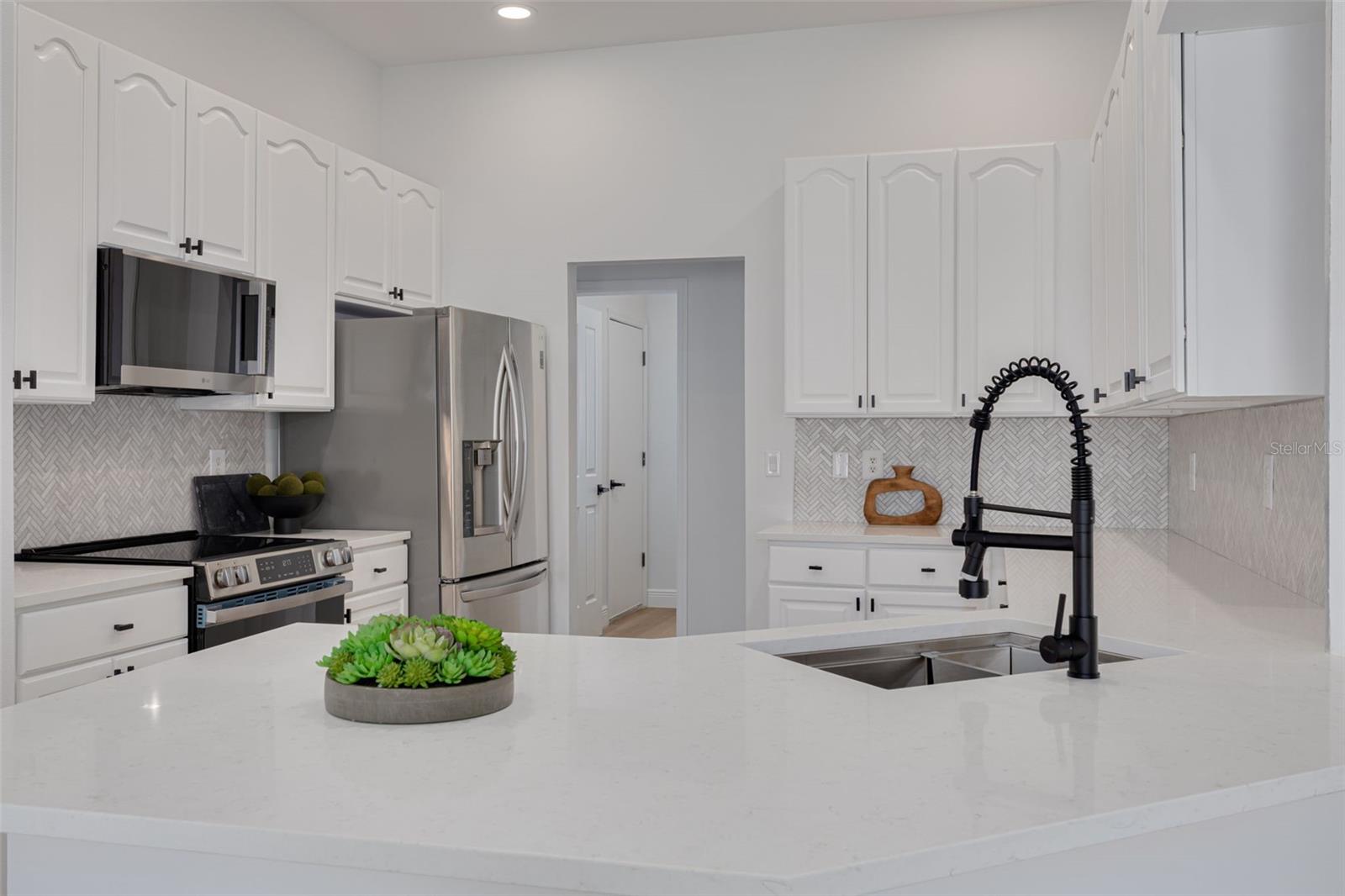 Image 13 of 43 For 9418 Azalea Ridge Circle