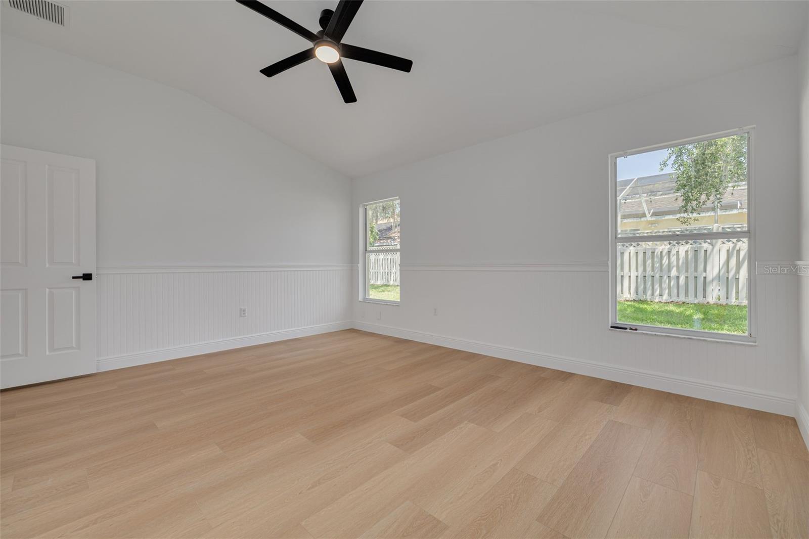 Image 20 of 43 For 9418 Azalea Ridge Circle