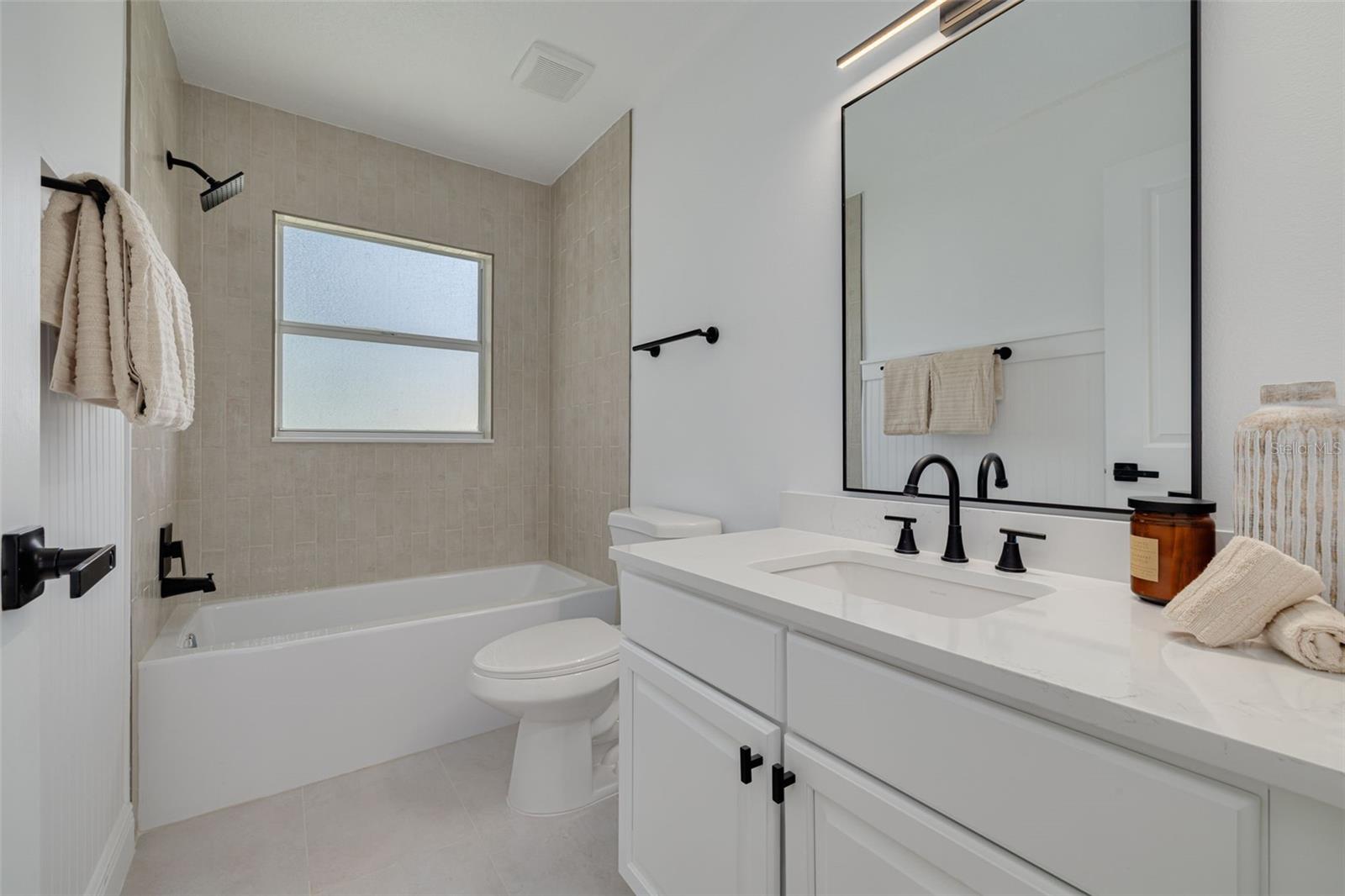 Image 28 of 43 For 9418 Azalea Ridge Circle