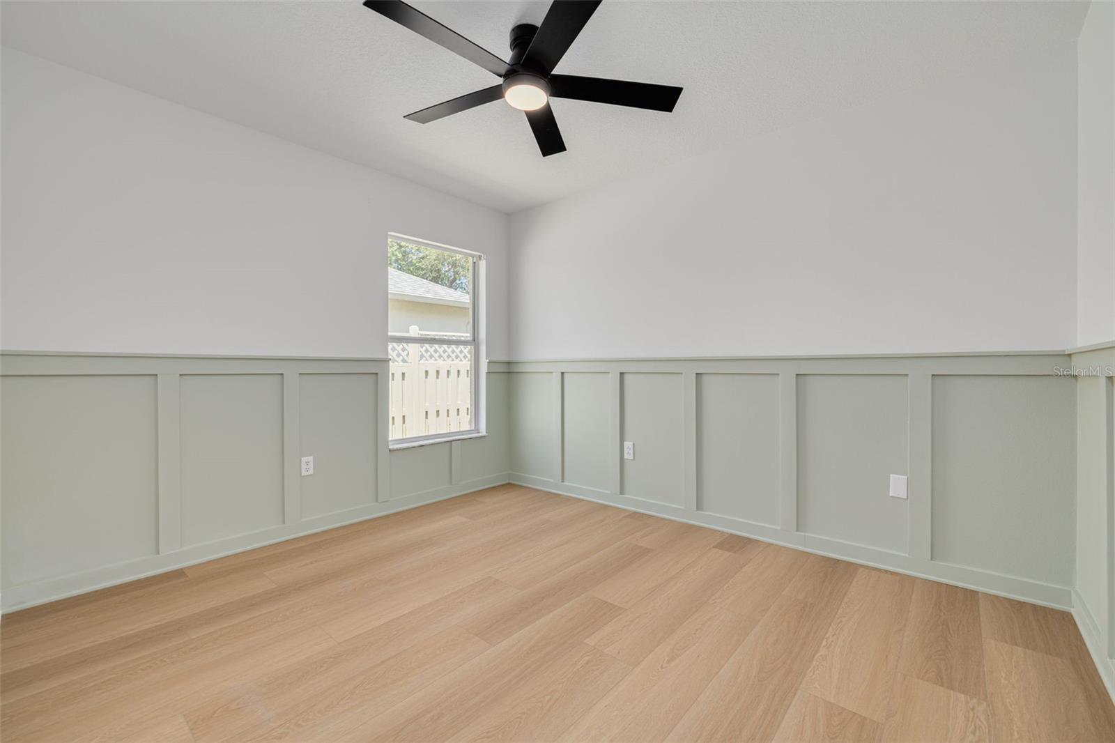 Image 29 of 43 For 9418 Azalea Ridge Circle