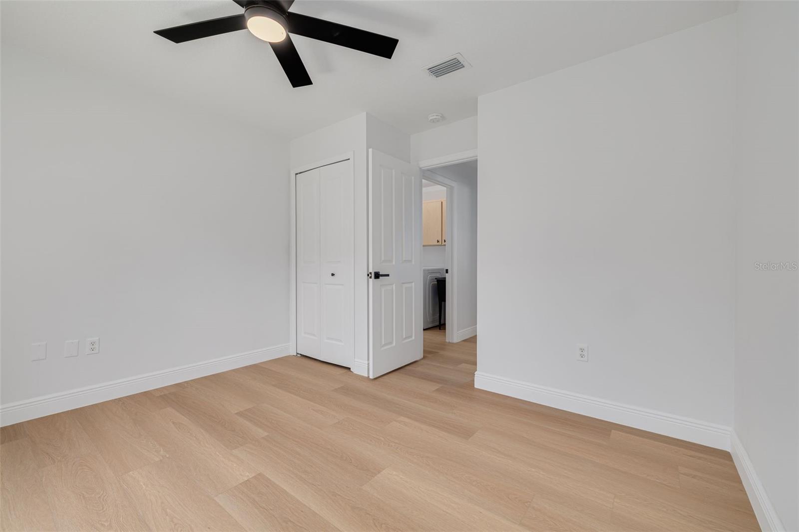 Image 36 of 43 For 9418 Azalea Ridge Circle