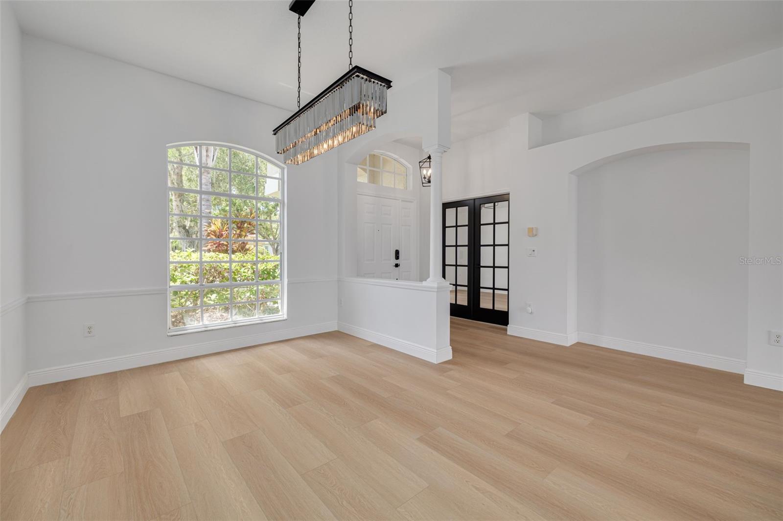 Image 8 of 43 For 9418 Azalea Ridge Circle
