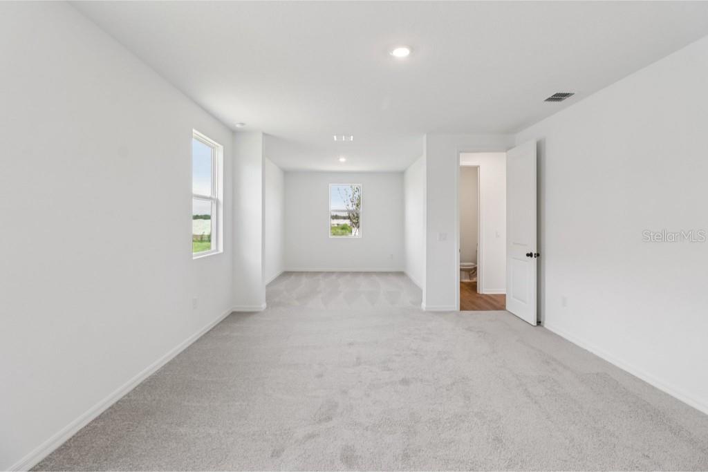 Image 28 of 38 For 703 Junonia Blvd