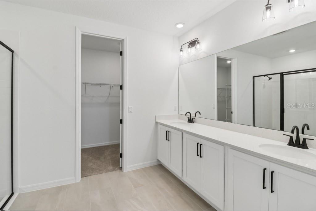 Image 31 of 38 For 703 Junonia Blvd