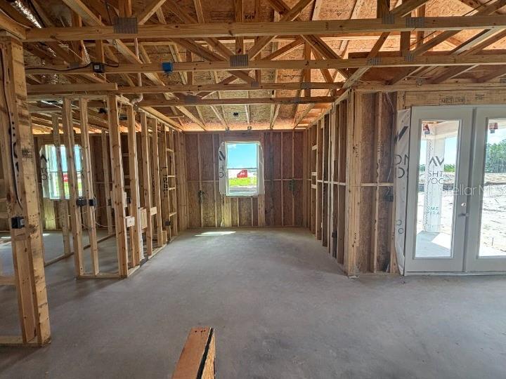 Image 7 of 27 For 703 Junonia Blvd