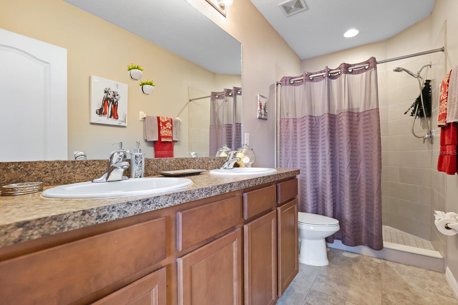 Image 20 of 29 For 10407 Orchid Mist Court