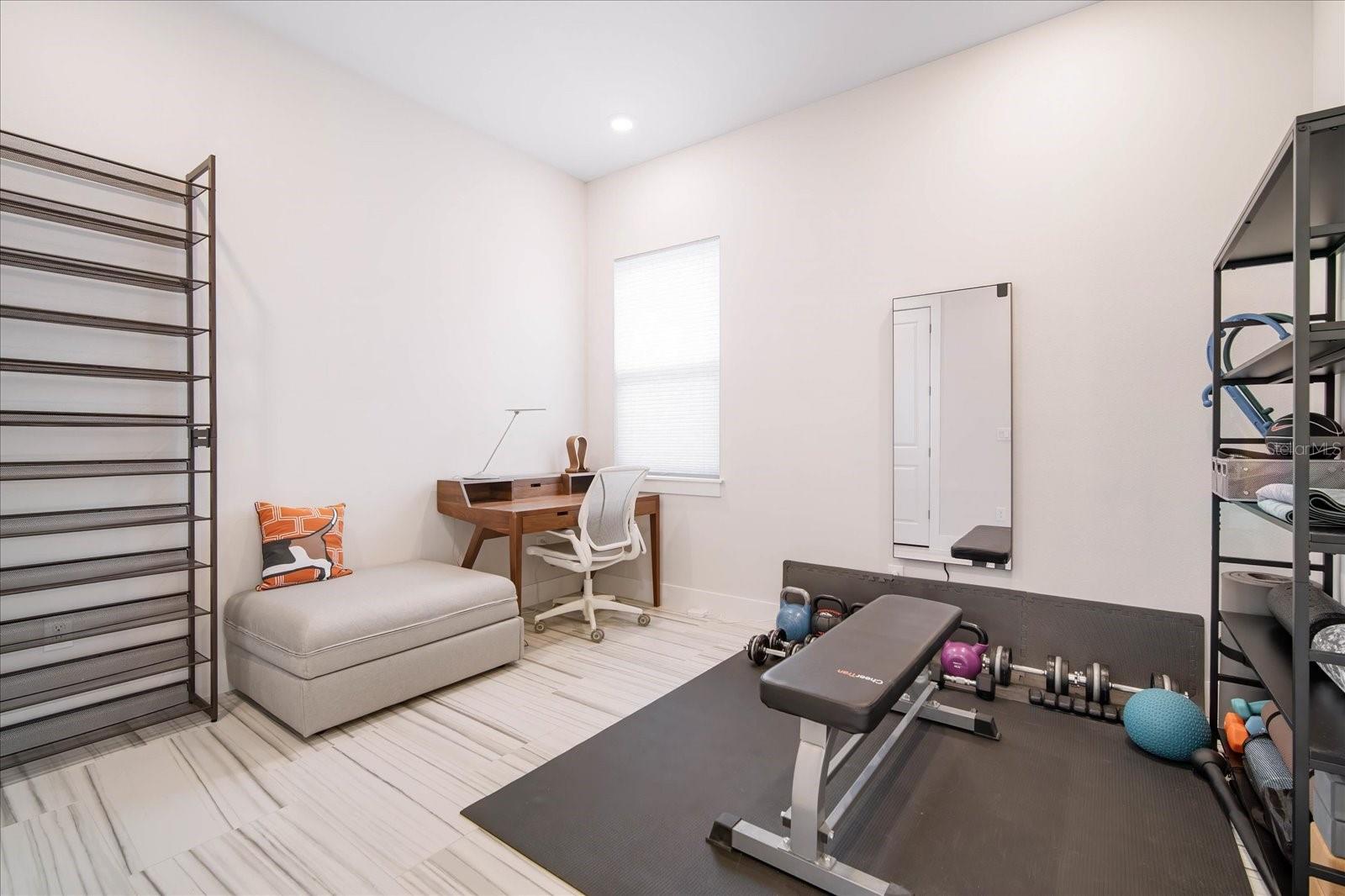 Listing photo id 19 for 8809 Drummer Plank Drive