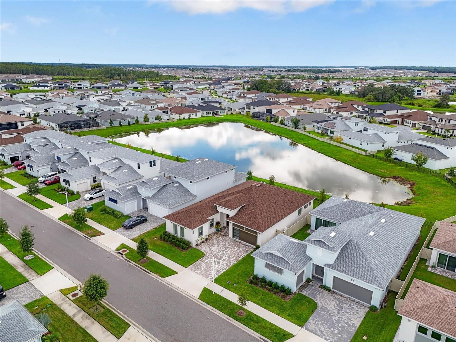 Listing photo id 23 for 8809 Drummer Plank Drive