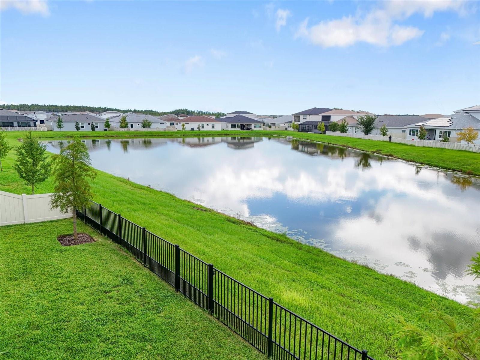Listing photo id 1 for 8809 Drummer Plank Drive