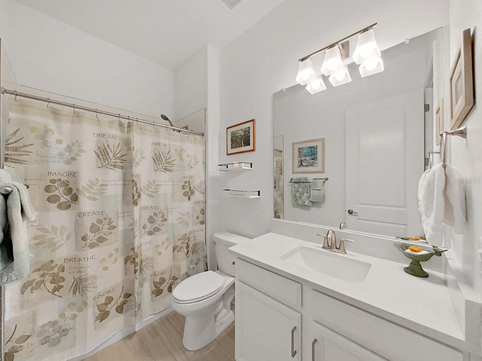 Image 20 of 66 For 10930 Banyan Breeze Boulevard
