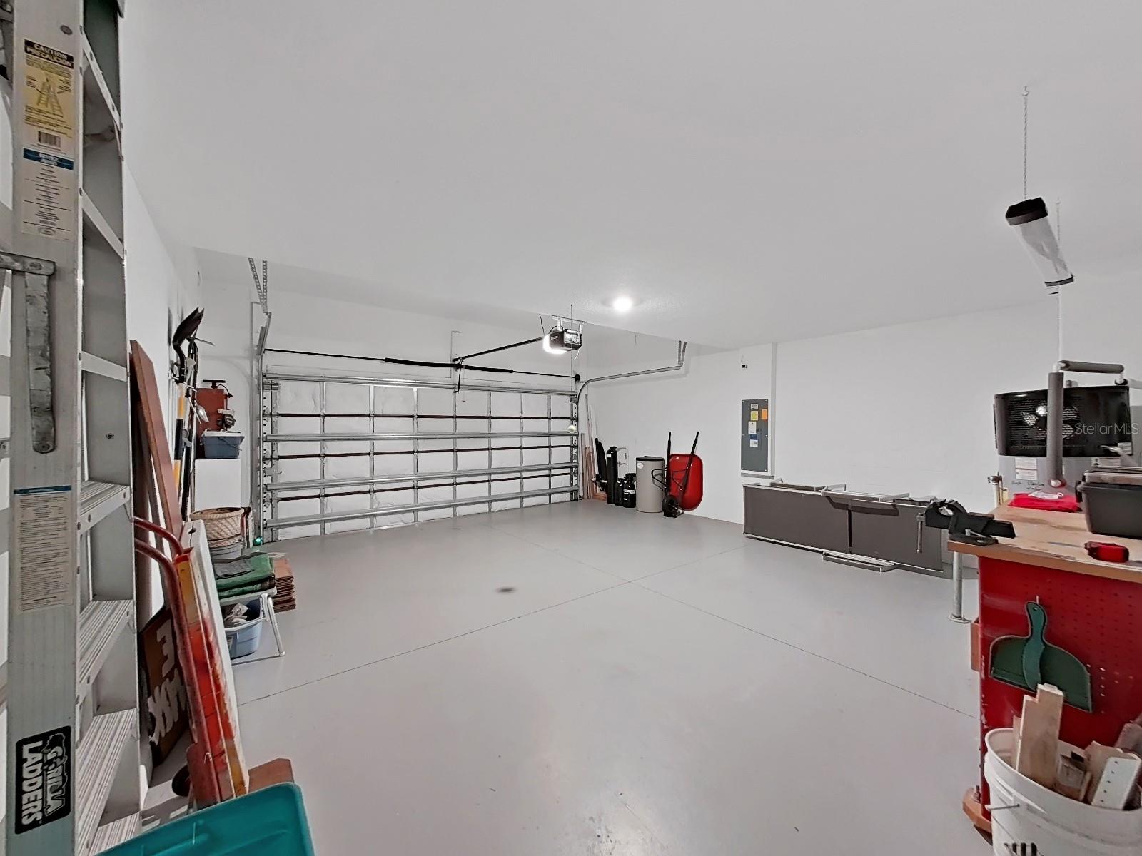 Image 33 of 66 For 10930 Banyan Breeze Boulevard