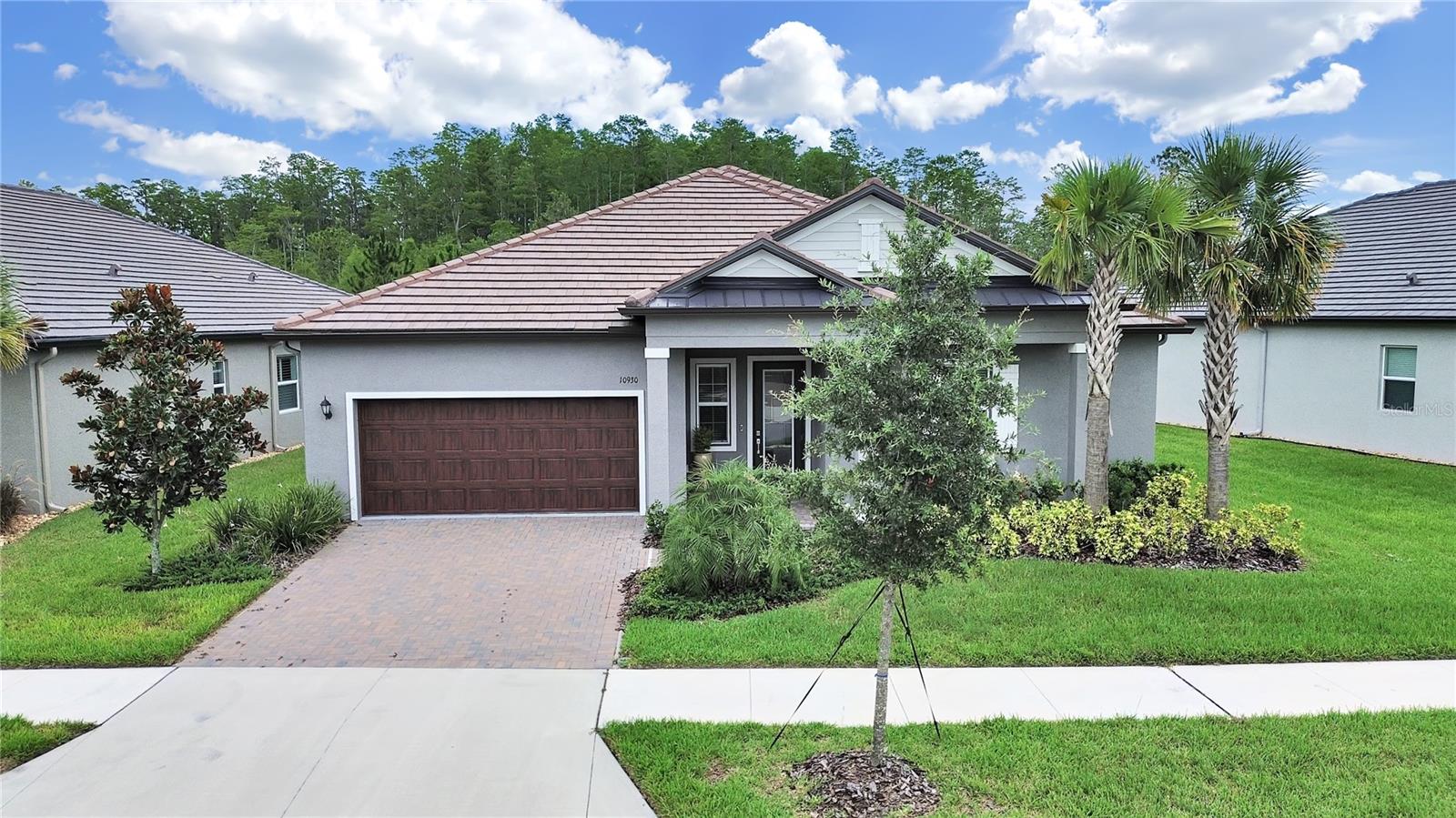 Image 43 of 66 For 10930 Banyan Breeze Boulevard