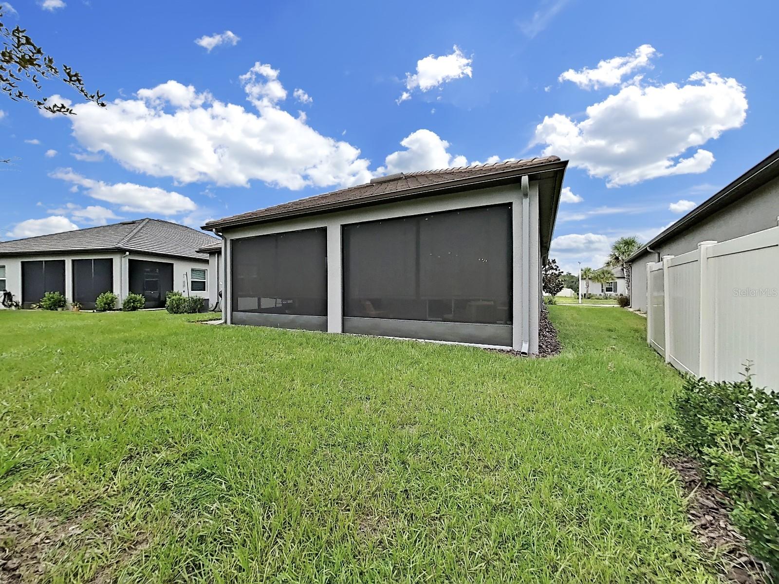Image 44 of 66 For 10930 Banyan Breeze Boulevard